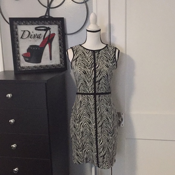 Zebra Print Dress Sz 4P - Picture 1 of 5